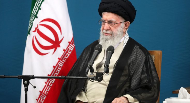 Pemimpin Iran, Ali Khamenei.