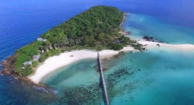 The island of Koh Kham in the eastern Thai province of Trat (photo: Trat office of the Tourism Authority of Thailand)