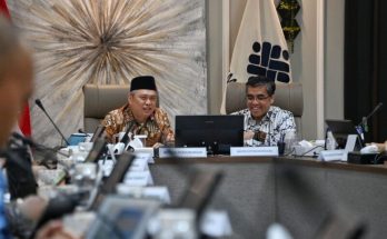 Kementerian Ketenagakerjaan (Kemnaker) resmi mengeluarkan kebijakan yang melarang syarat batas usia dalam proses rekrutmen tenaga kerja.