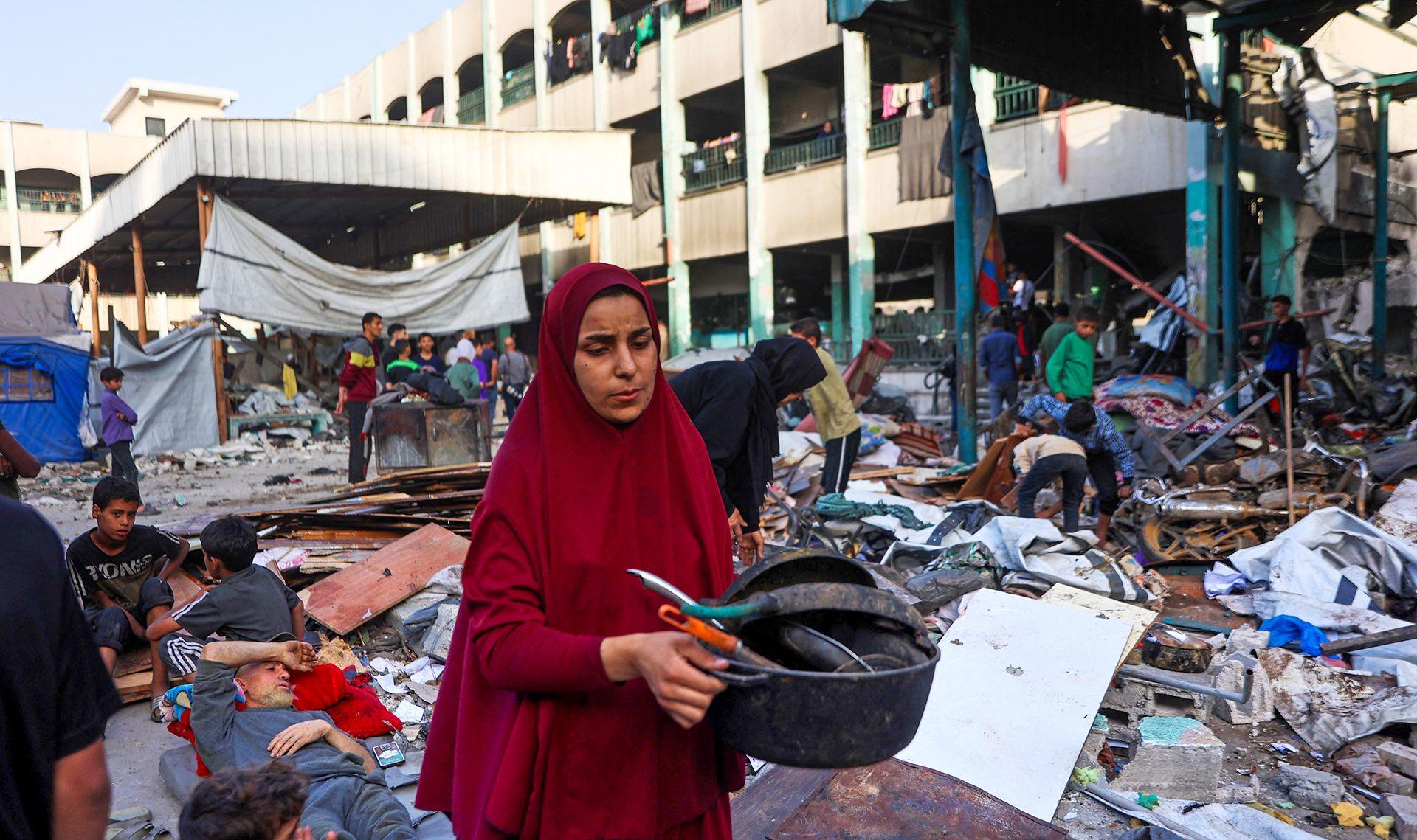 Kelompok pejuang Palestina Hamas mengumumkan tanggapan resmi terhadap usulan gencatan senjata terbaru yang diajukan oleh utusan Amerika Serikat.
Kondisi Gaza, Foto : BBC