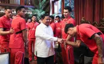 Prasetyo Hadi menegaskan bahwa pemberian jam tangan mewah bermerek Rolex kepada pemain Timnas Indonesia berasal dari dana pribadi